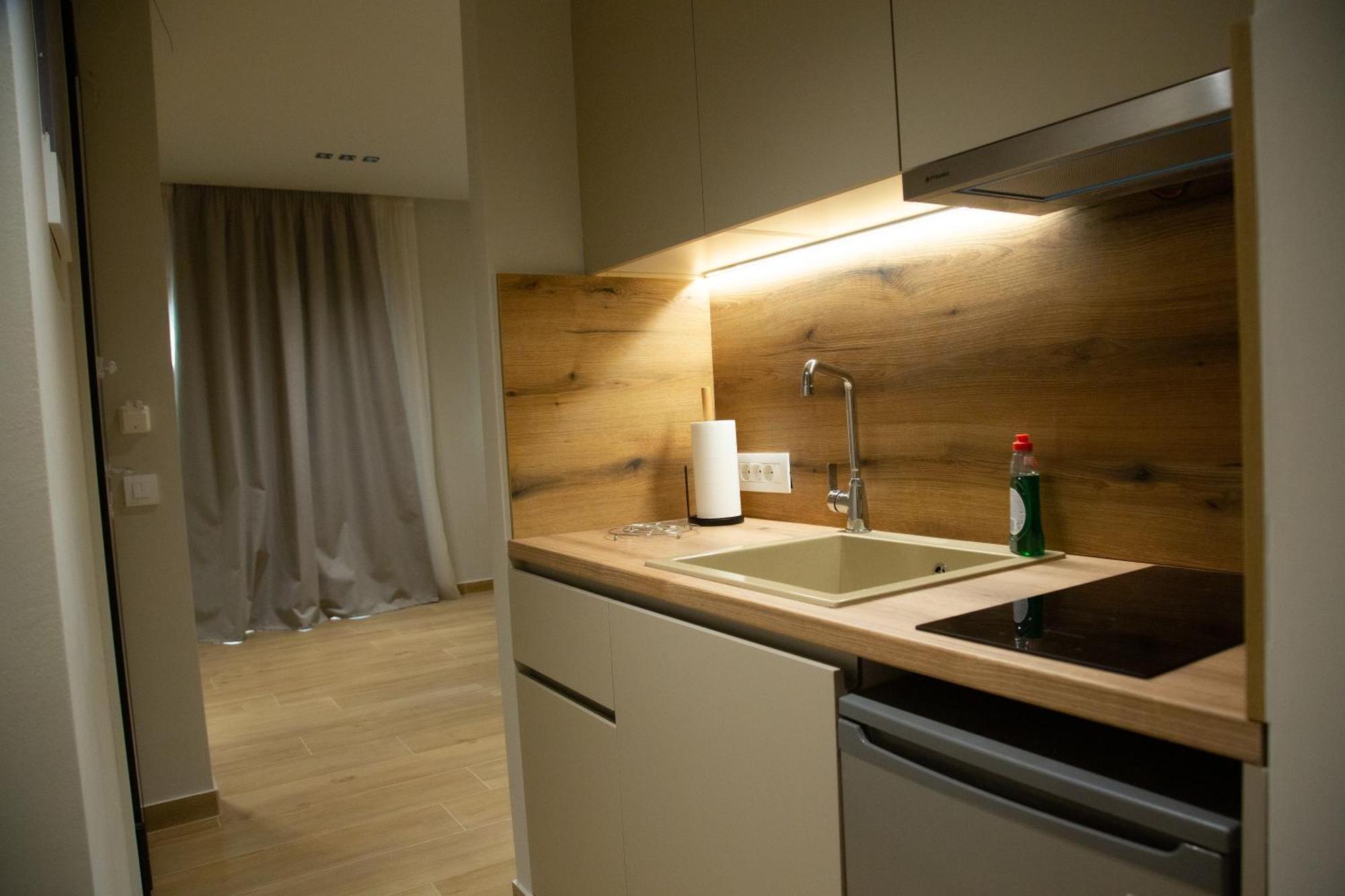 Νεακιτοσ Luxury Apartments Nikíti Eksteriør bilde