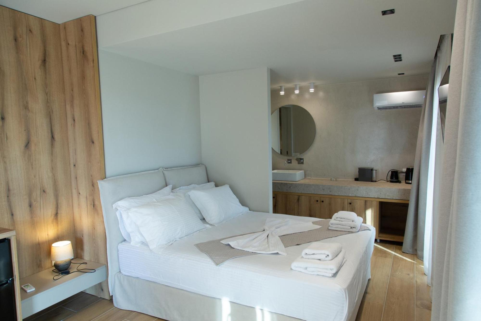 Νεακιτοσ Luxury Apartments Nikíti Eksteriør bilde